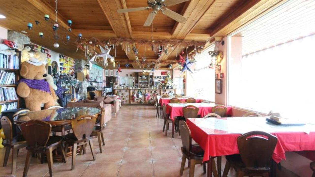 Villa Relax Zsenaj Kültér fotó